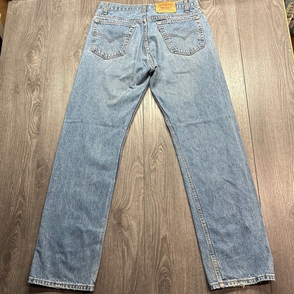 Vintage Levis 505 USA Made Light Wash 33 x 31 Straight Leg Jeans Mens 1990s